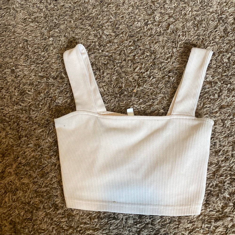 SUPER cute crop top, baby pink, and DIVIDED BRAND NAME